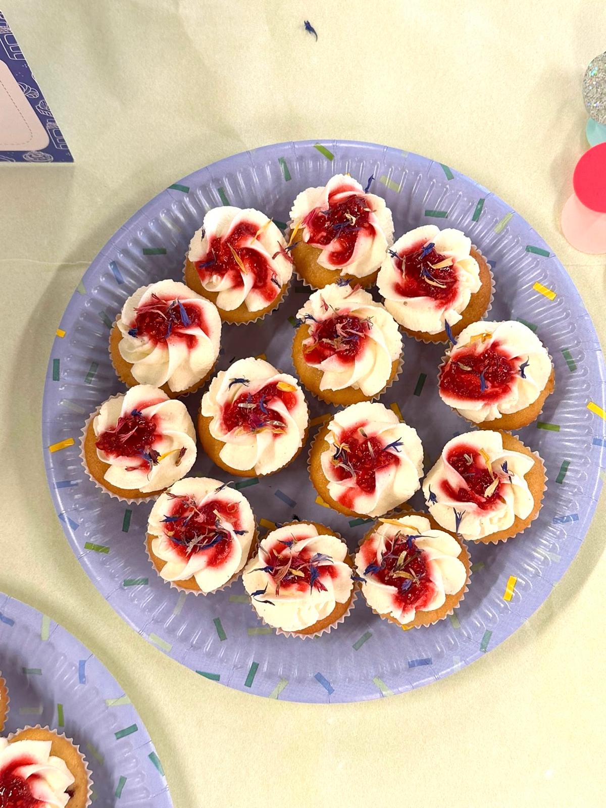 Tea and cake details